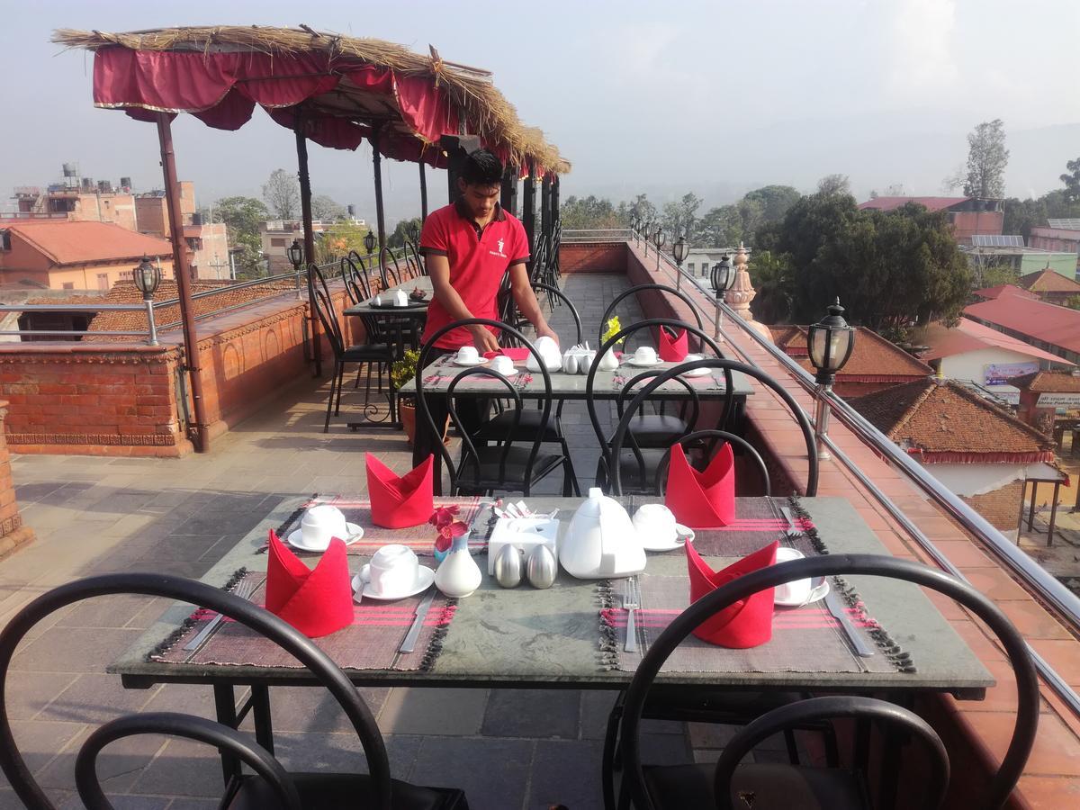 Khwopa Inn & Rooftop Restaurant Μπακταπούρ Εξωτερικό φωτογραφία